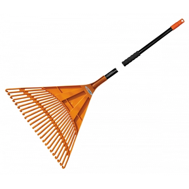 Грабли веерные пластмассовые  600мм 24 зубца с металлическим черенком (KT-CX24B-M) BRADAS