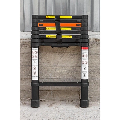 Лестница алюминевая телескоп. односекц. (2.6м, 9ступенек, 150кг)(RF-UP260) RockForce