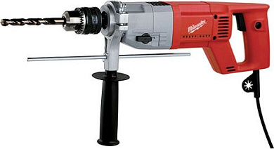 Дрель B2E 16 RLD (900 Вт, до 16 мм в мет., 2 скор., патрон ЗВП, кор.) MILWAUKEE