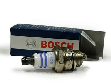 Свеча зажигания Bosch WSR 6F (1110  400 7005)